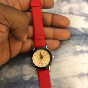 Red diamond bezel Quartz watch